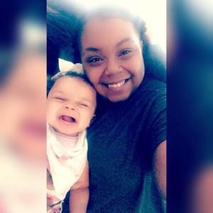 Meet your Posher, Briana